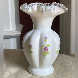 Vintage Fenton Milk Glass vase